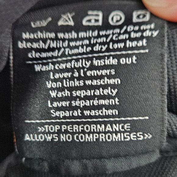 KJUS Systems Black Belted Bootcut Cargo Athletic Pant EU 34/XS - Picture 10 of 10